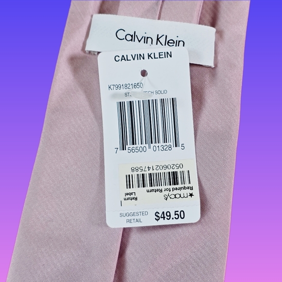 Calvin Klein 💯% Silk Tie - Picture 6 of 6